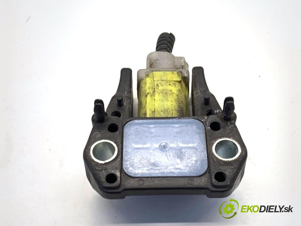 LEXUS IS sedan 2015 180 kW 200t (ASE30) 1998 Snímač nárazu 89173-30170 (Snímač nárazu)