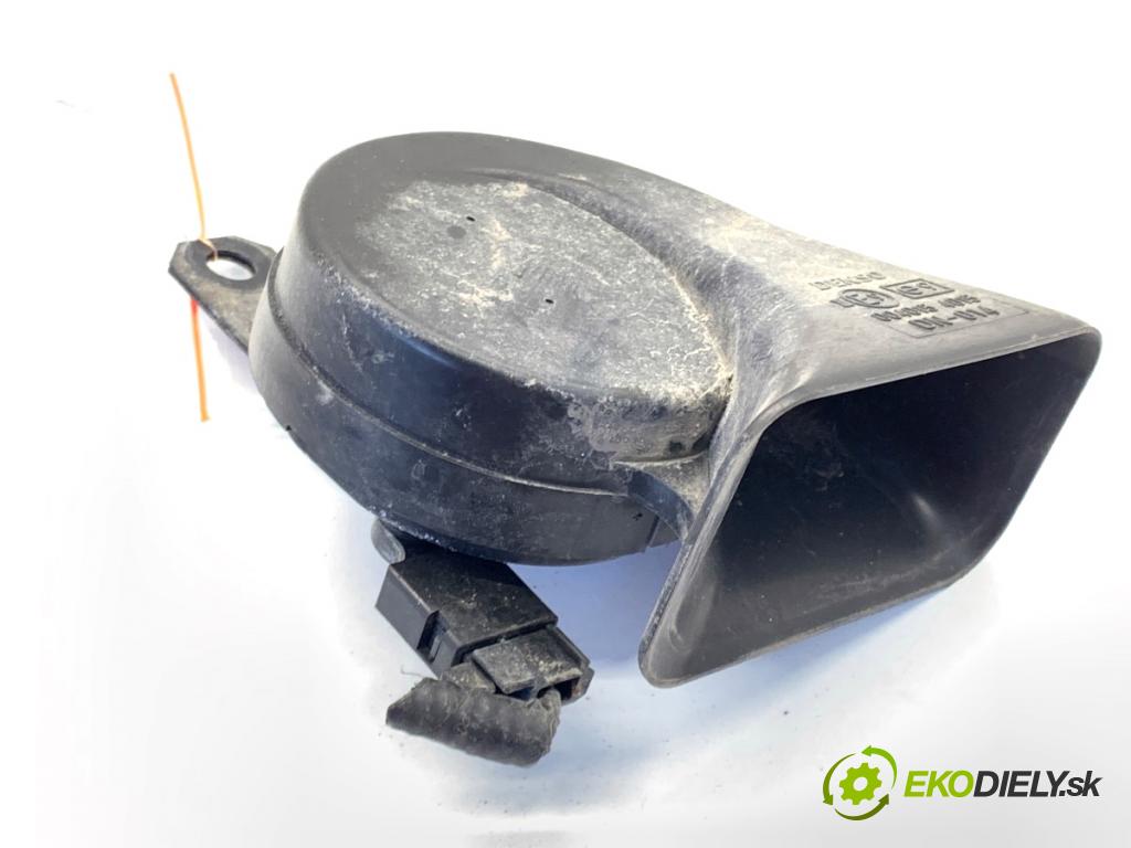 LEXUS IS sedan 2015 180 kW 200t (ASE30) 1998 klaksón 86520-53010