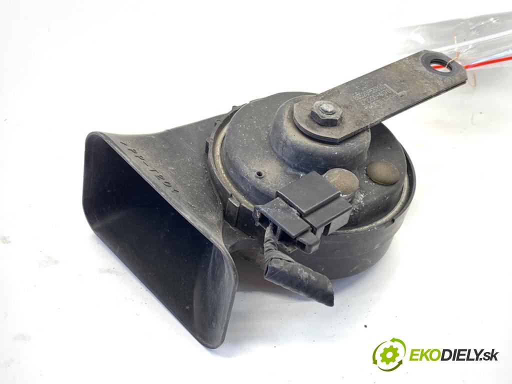 LEXUS IS sedan 2015 180 kW 200t (ASE30) 1998 klaksón 86520-53010