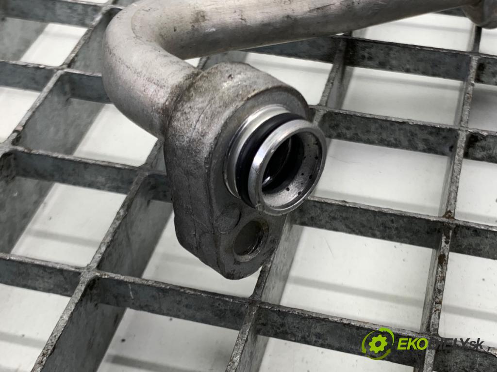 LEXUS IS sedan 2015 180 kW 200t (ASE30) 1998 rúrka klimatizácie  (Rúrka klimatizácie)