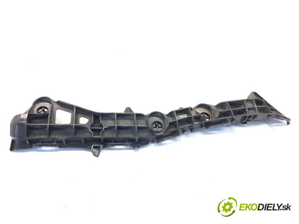 LEXUS IS sedan 2015 180 kW 200t (ASE30) 1998 Úchyt nárazníka ľavy zad 52158-53070