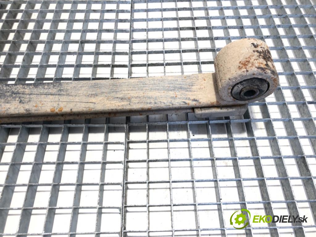 FORD TRANSIT V Autobus 2006 63 kW 2.2 TDCi 2198 Listové pero pravy zad