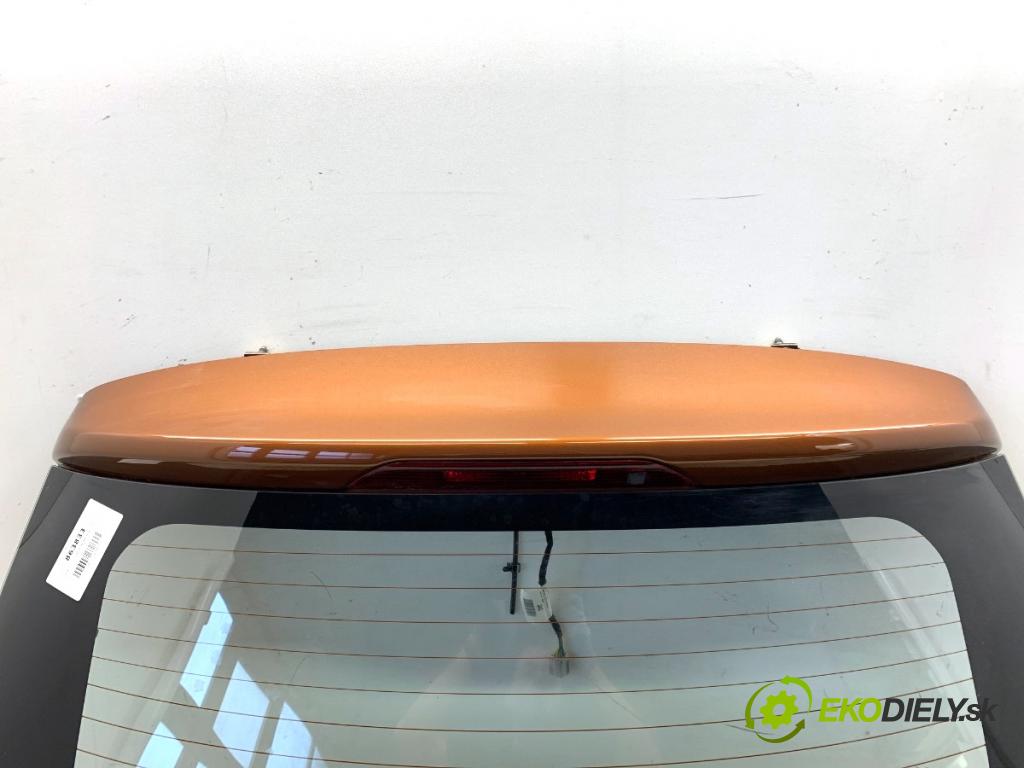 FORD KA+ liftback 2018 63 kW 1.2 1194 kapota zad