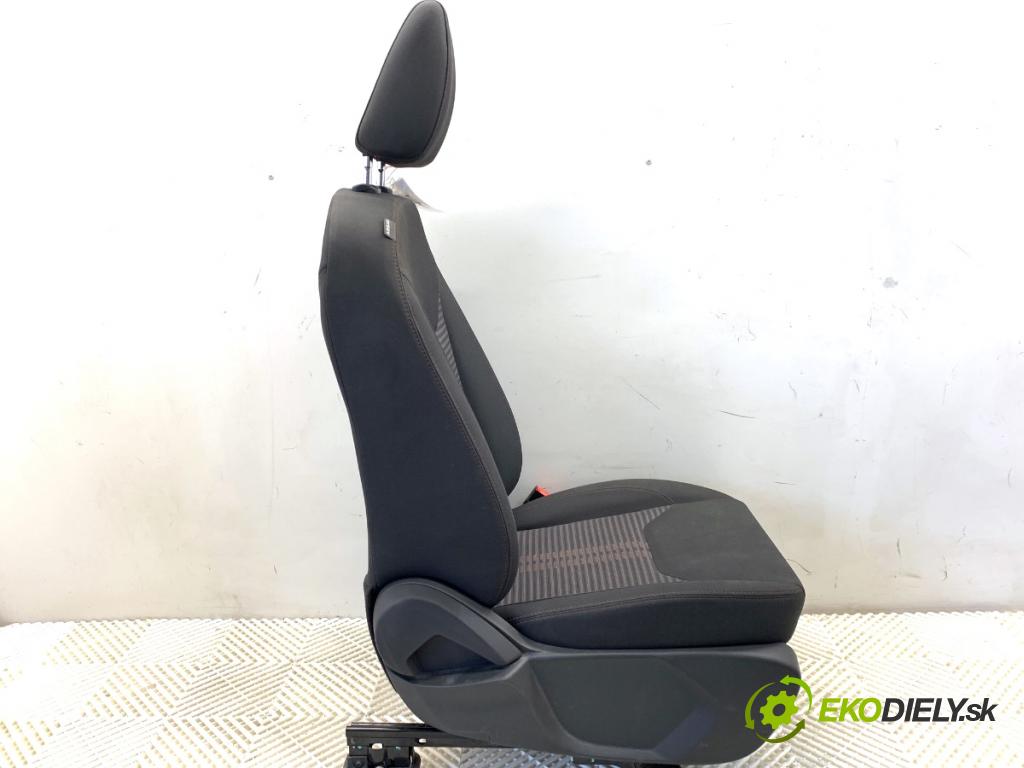 FORD KA+ liftback 2018 63 kW 1.2 1194 Sedadlo pravy predný