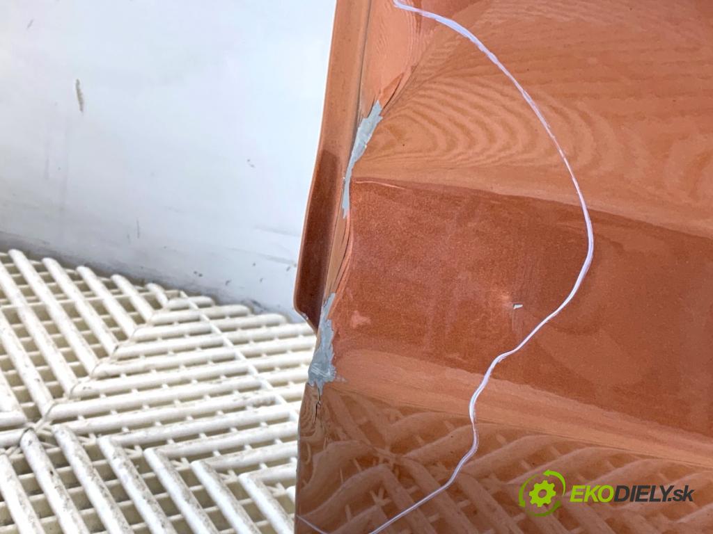 FORD KA+ liftback 2018 63 kW 1.2 1194 Dvere ľavy zad