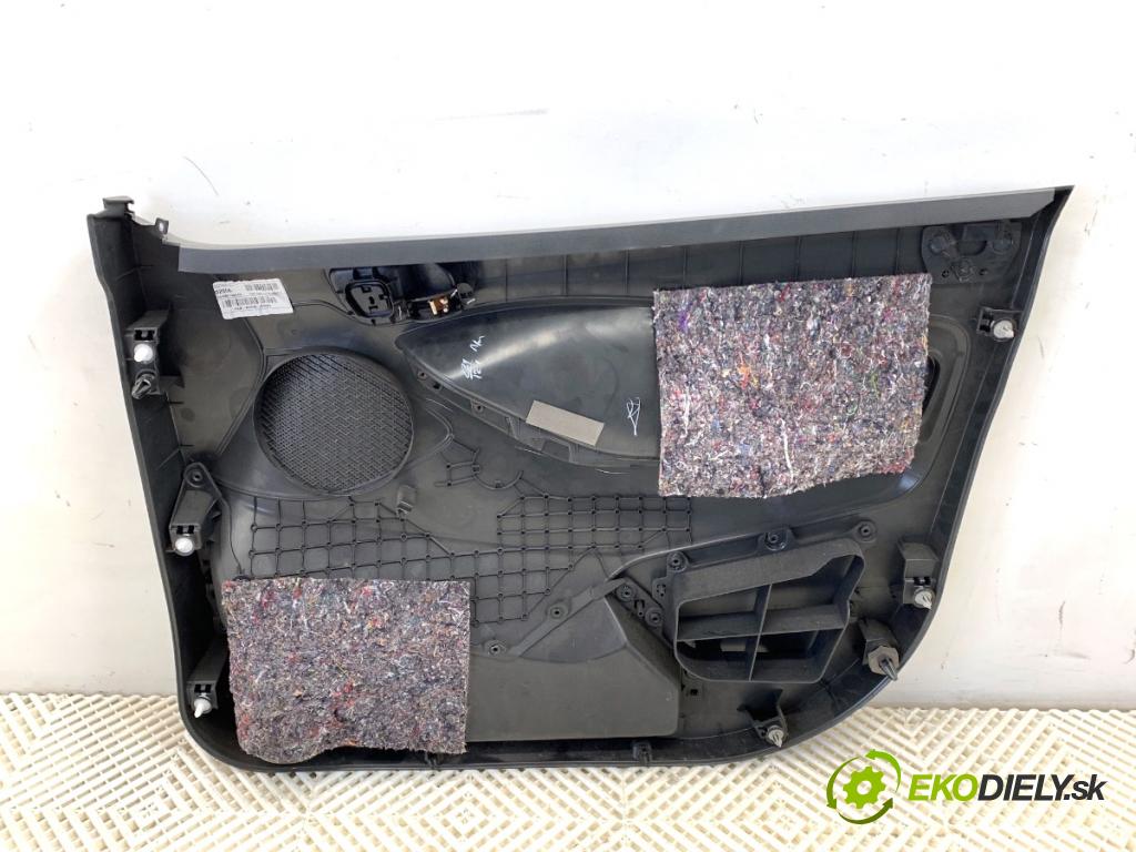 FORD KA+ liftback 2018 63 kW 1.2 1194 čalúnenie Dvere ľavy predný