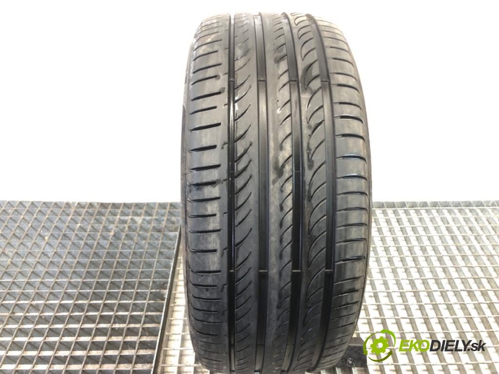 --- ---      PNEUMATIKY: 1X 265/45 18