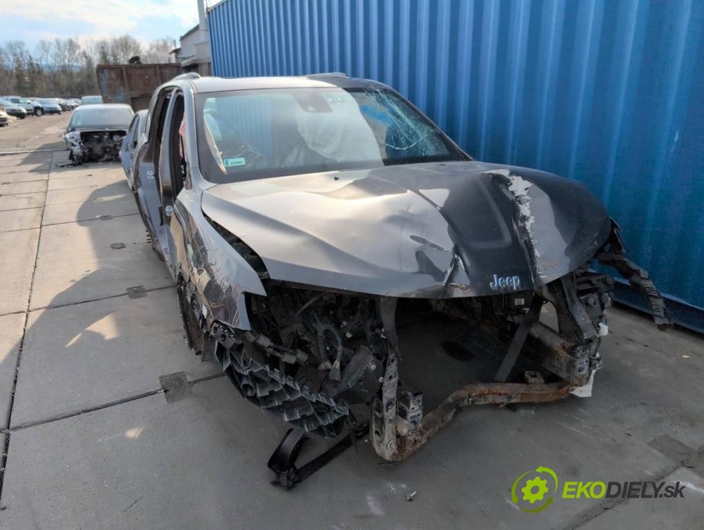 JEEP GRAND CHEROKEE WK SUV 2014 184 kW 3.0 CRD V6 4x4 2987 KAROSERIA ČTVRŤÁK blatník práh střecha PODŁUŻNICA 