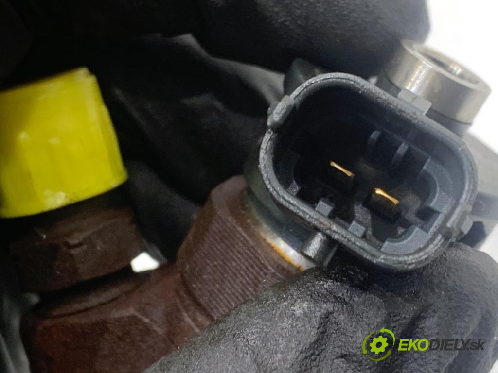 JEEP GRAND CHEROKEE WK SUV 2014 184 kW 3.0 CRD V6 4x4 2987 vstřikovací ventily 0445110523