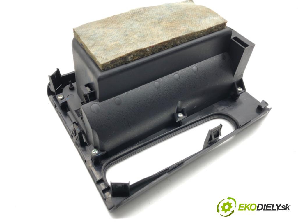 HONDA ACCORD VII sedan 2005 114 kW 2.0 (CL7) 1998 Držiak na nápoje  (Držiak (úchyt) na nápoje)