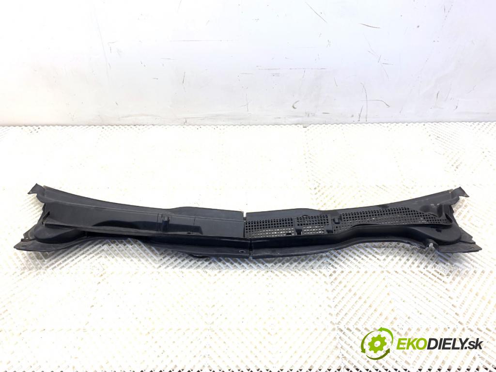 HONDA ACCORD VII sedan 2005 114 kW 2.0 (CL7) 1998 Torpédo, plast pod čelné okno 74220-SEA-G0 (Torpédo (plast pod čelným sklom))