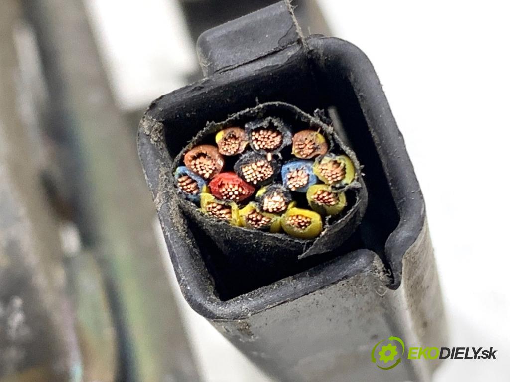 HONDA ACCORD VII sedan 2005 114 kW 2.0 (CL7) 1998 Lišta vstrekovacia  (Vstrekovacia lišta)