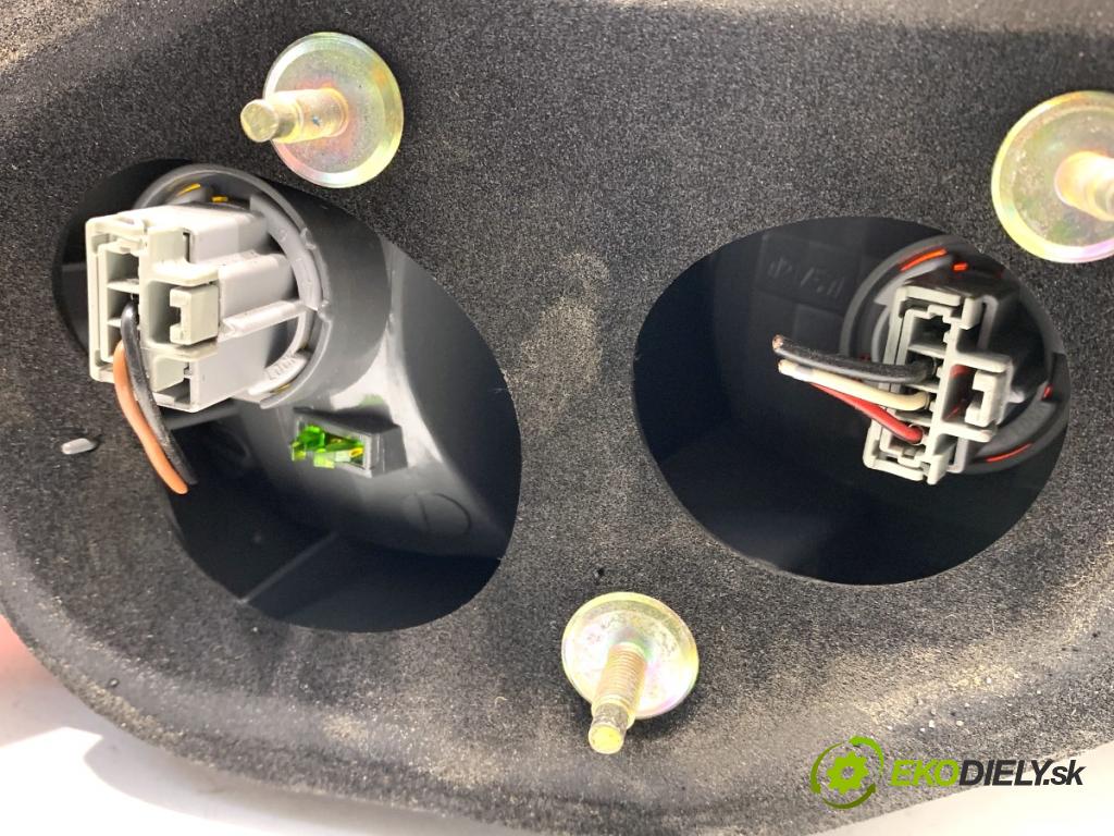 HONDA ACCORD VII sedan 2005 114 kW 2.0 (CL7) 1998 světlo pravý zadní část