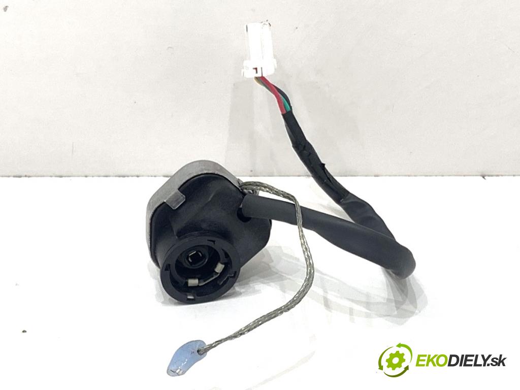 HONDA ACCORD VII sedan 2005 114 kW 2.0 (CL7) 1998 STARTER cívka XENON W3T10571