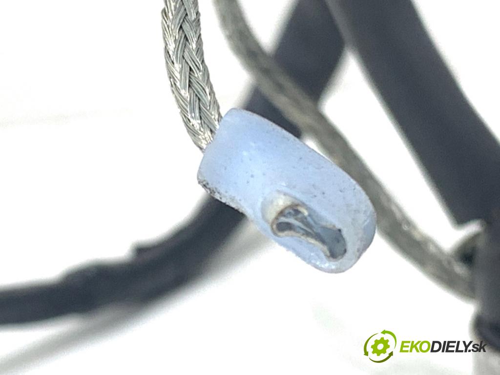 HONDA ACCORD VII sedan 2005 114 kW 2.0 (CL7) 1998 STARTER cívka XENON W3T10571