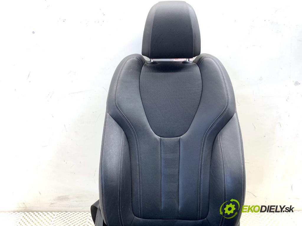 BMW G05 SUV 2020 195 kW xDrive 30 d 2993 Sedadlo pravy predný
