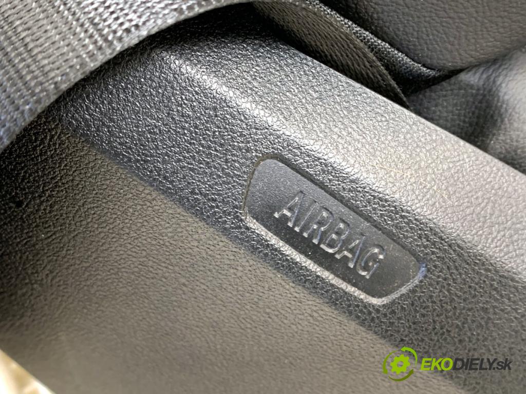 BMW G05 SUV 2020 195 kW xDrive 30 d 2993 Sedadlo pravy predný