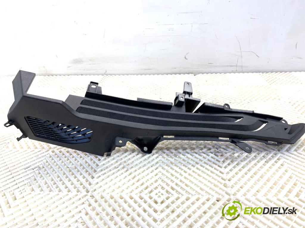 BMW G05 SUV 2020 195 kW xDrive 30 d 2993 clona uchycení rolety kufra levé 7438181