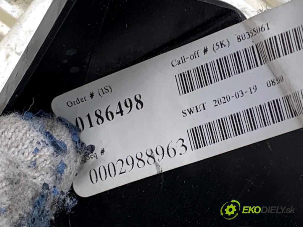 BMW G05 SUV 2020 195 kW xDrive 30 d 2993 Clona Uchytenie rolety kufra ľave 7438181