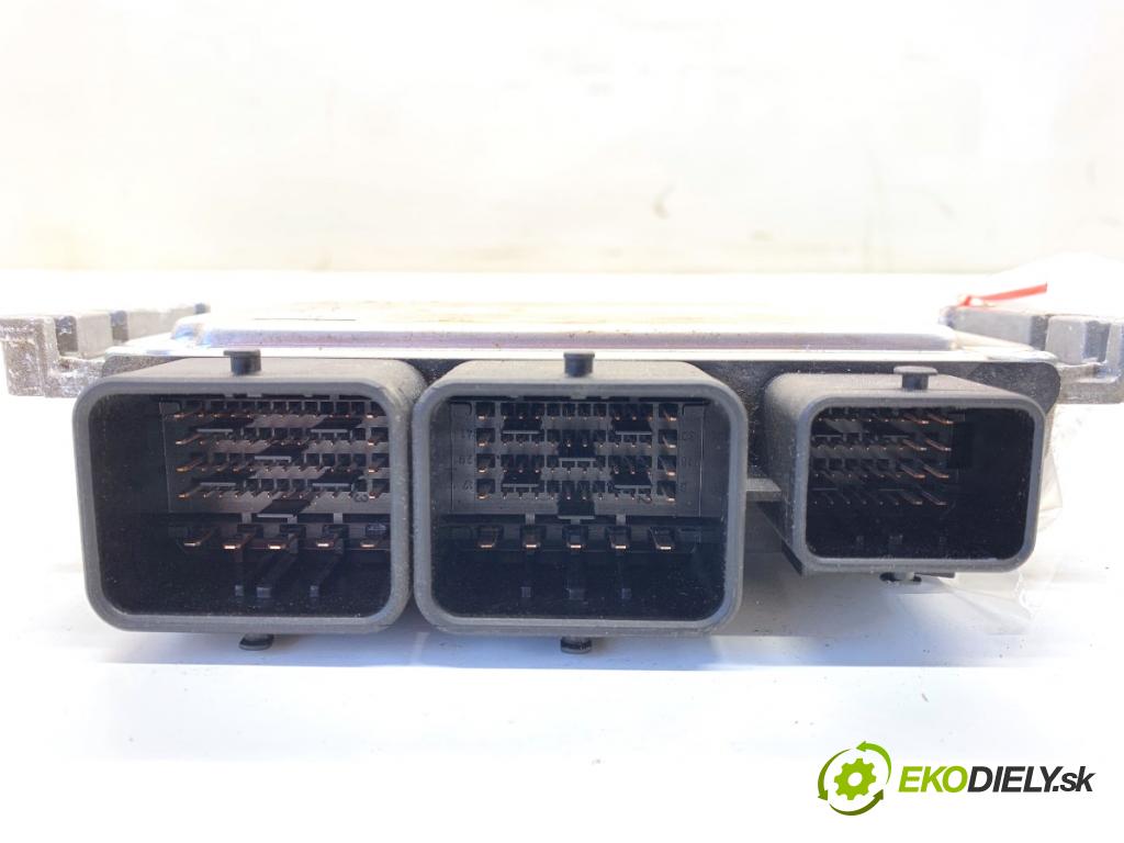 PEUGEOT 308 SW Kombi 2008 88 kW 1.6 16V 1598 řídící jednotka motora 9665291180 (Řídicí jednotka)
