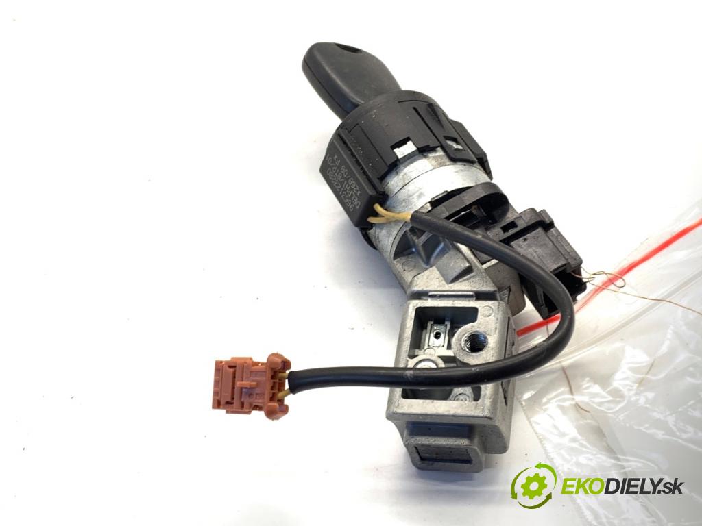 PEUGEOT 308 SW Kombi 2008 88 kW 1.6 16V 1598 spinačka 9663123280 36410600 (Spínacia skrinka)