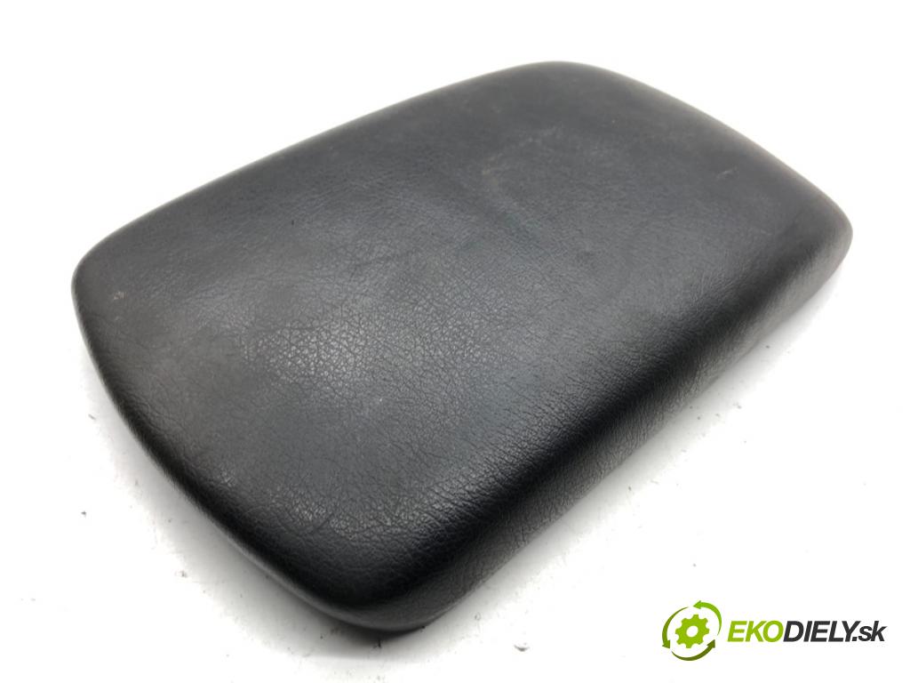 PEUGEOT 308 SW Kombi 2008 88 kW 1.6 16V 1598 loketní opěrka  (Loketní opěrka)