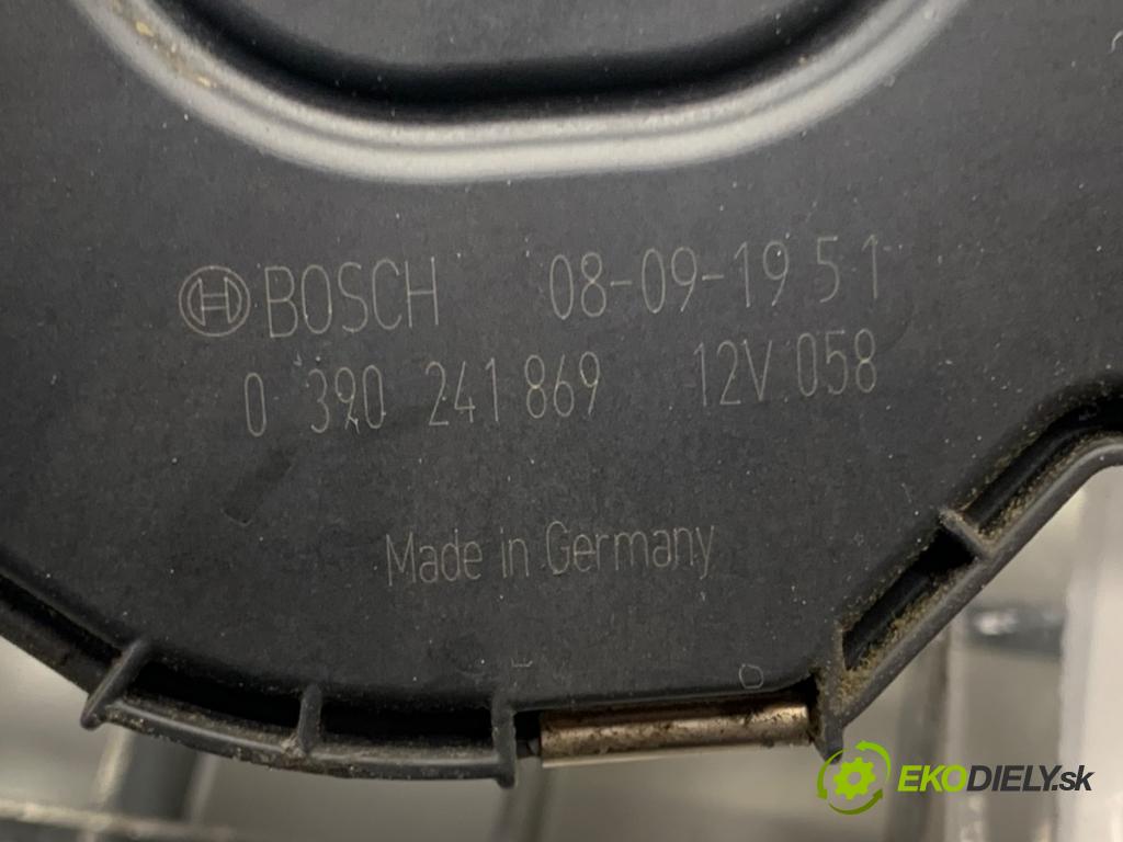 PEUGEOT 308 SW Kombi 2008 88 kW 1.6 16V 1598 Mechanizmus stieračov predný 9684806680 (Motorček stieračov predný)