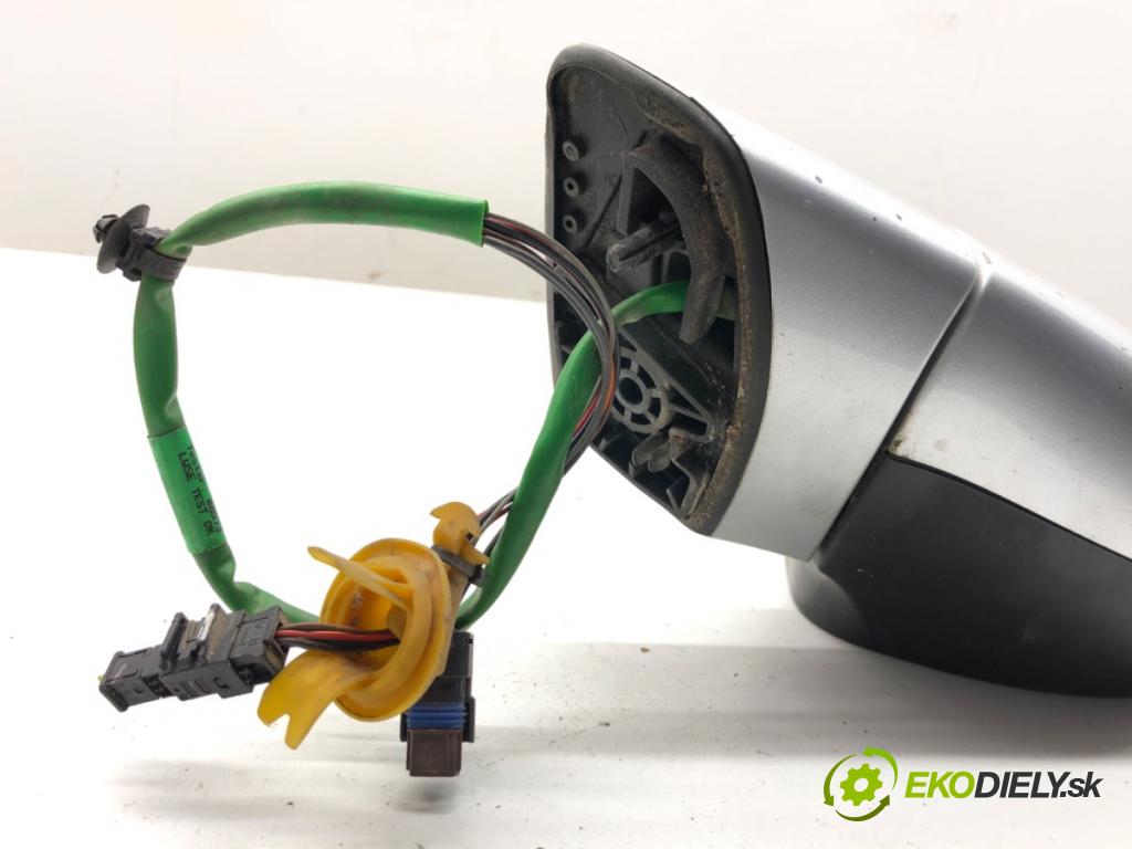 PEUGEOT 308 SW Kombi 2008 88 kW 1.6 16V 1598 zpětné zrcátko pravý