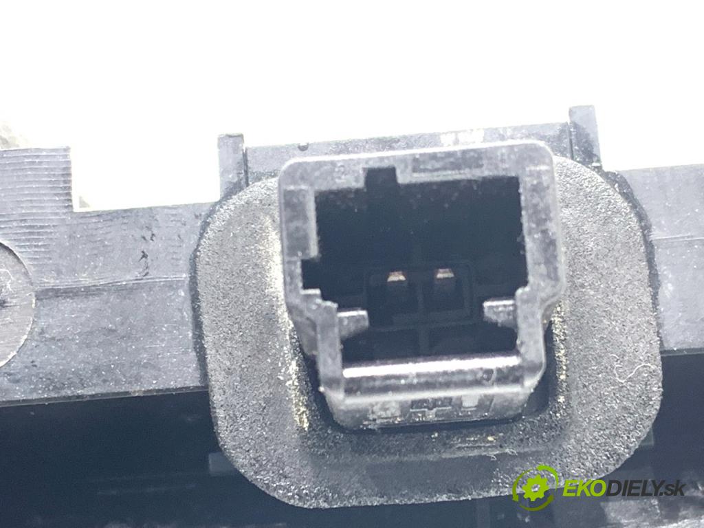 PEUGEOT 308 SW Kombi 2008 88 kW 1.6 16V 1598 Kľučka dverí zad 9638615777