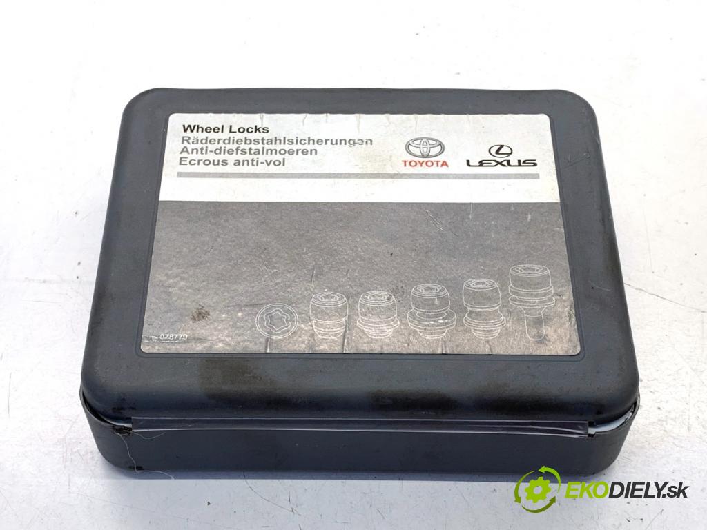 LEXUS IS sedan 2015 180 kW 200t (ASE30) 1998 matice do KOLA: PW456-00013