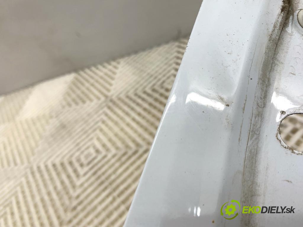 AUDI Q4 SUV 2023 150 kW 40 e-tron  Blatník ľavy predný