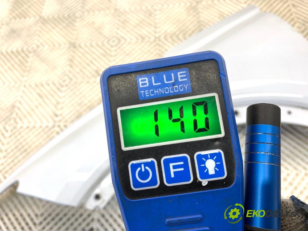 AUDI Q4 SUV 2023 150 kW 40 e-tron  Blatník ľavy predný