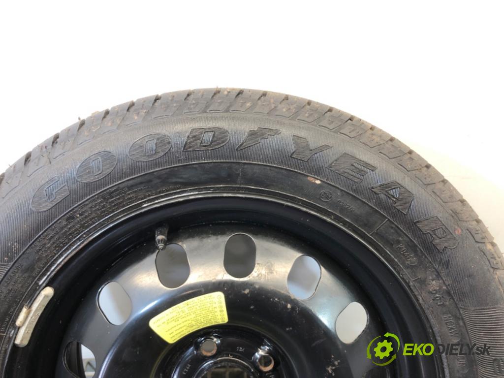 --- --- SVĚTLO: hrdzavý