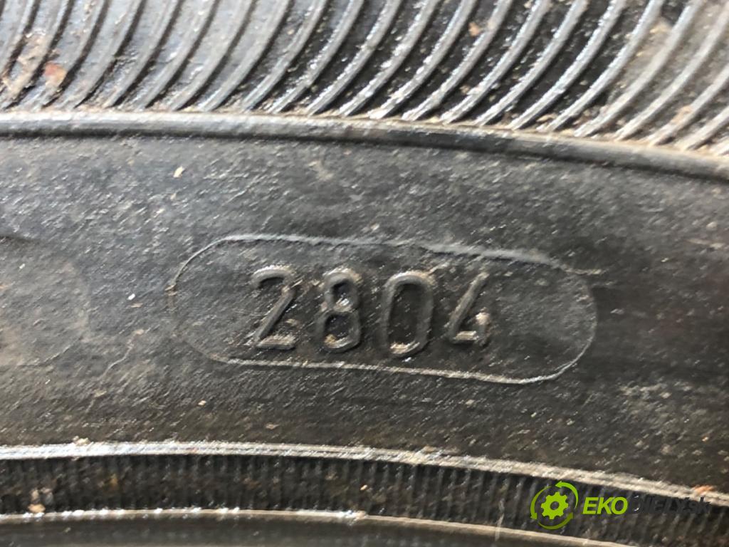 --- --- SVĚTLO: hrdzavý