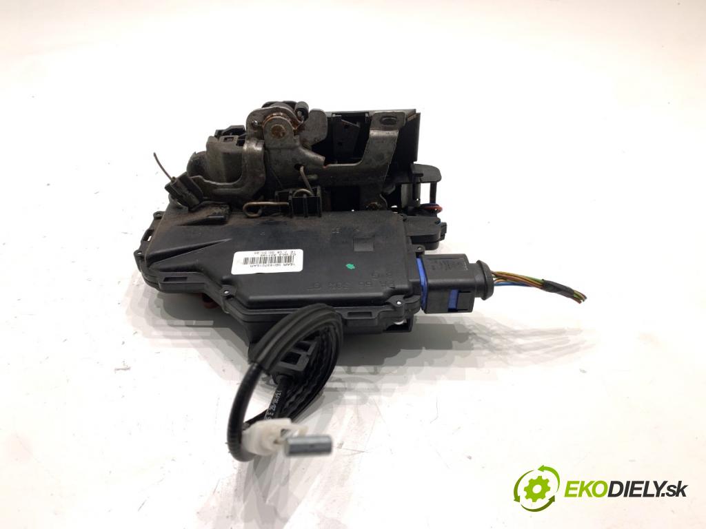 SKODA FABIA II liftback 2008 77 kW 1.9 TDI 1896 zámok Dvere ľavy predný 3B1837015AR