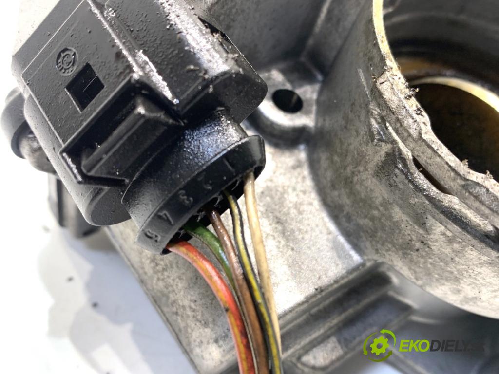 SKODA FABIA II liftback 2008 77 kW 1.9 TDI 1896 škrtíci klapka 03G128063G (Škrticí klapka)