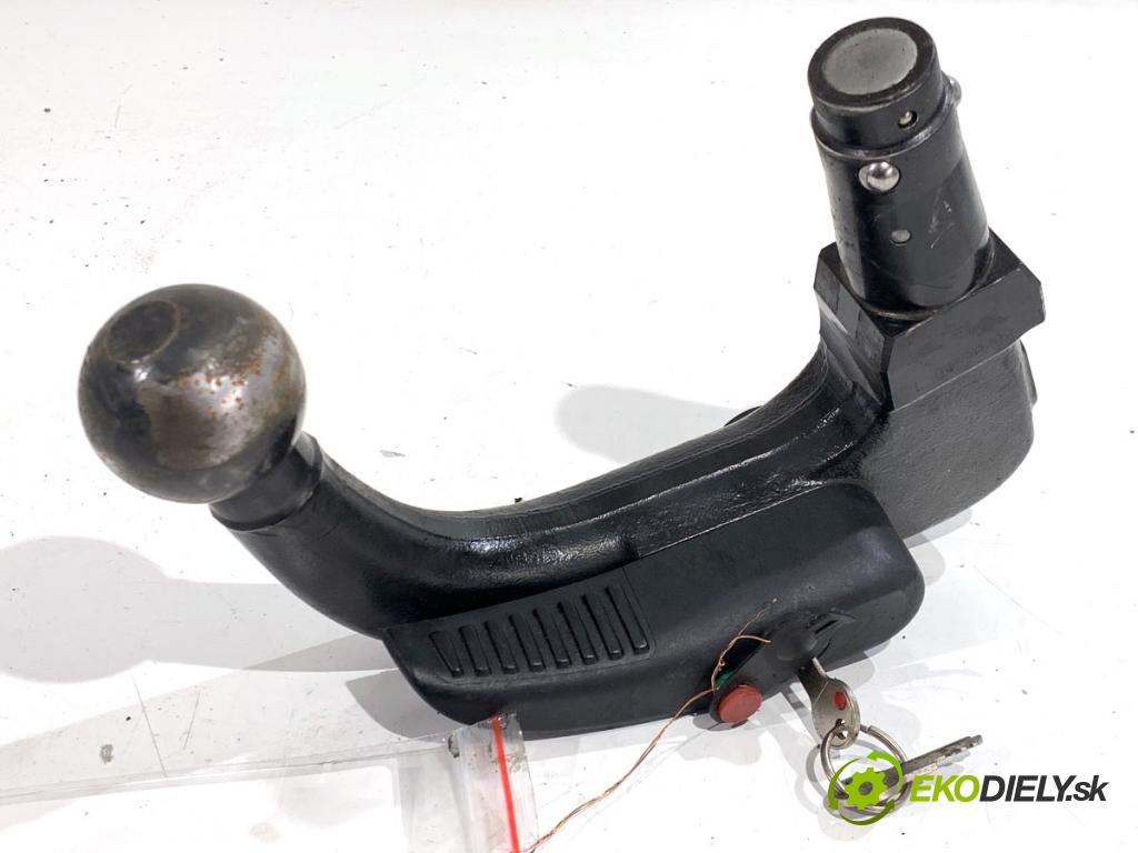 SKODA FABIA II liftback 2008 77 kW 1.9 TDI 1896 Hák tažné zařízení MÍČ: 5J0803882