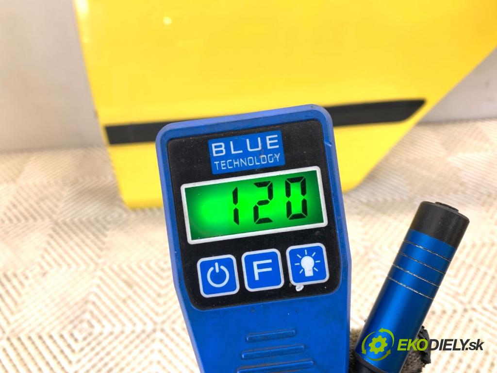 SKODA FABIA II liftback 2008 77 kW 1.9 TDI 1896 dveře levý zadní část 6226