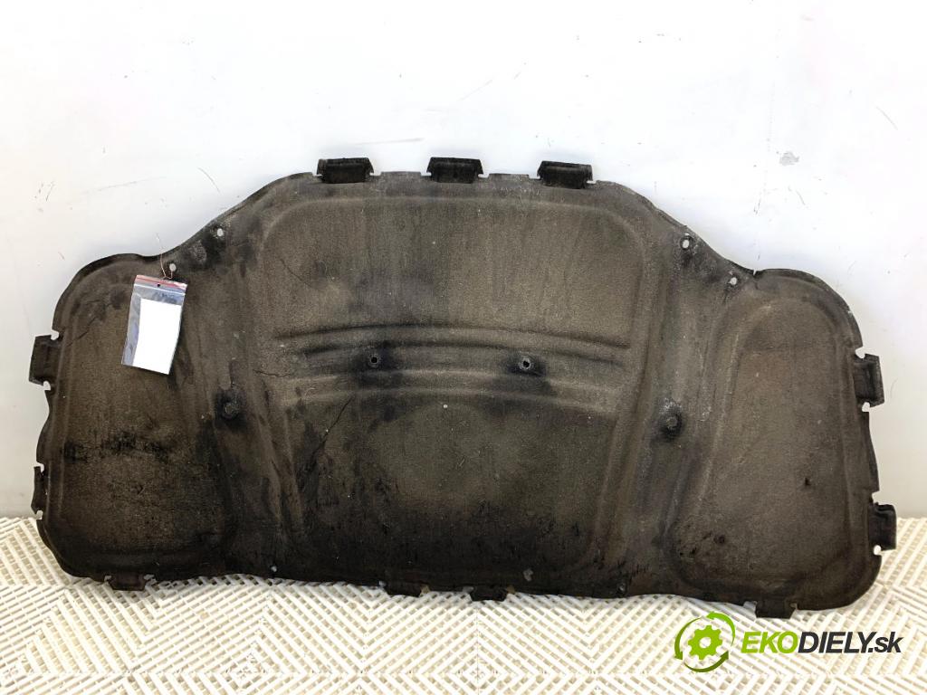 BMW E61 Kombi 2006 120 kW 520 d 1995 odhlučnění kapoty