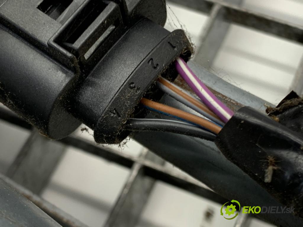 FORD C-MAX II nadwozie wielkoprzestrzenne (MPV) 2011 103 kW 2.0 TDCi 1997 Mechanizmus stieračov predný  (Motorček stieračov predný)