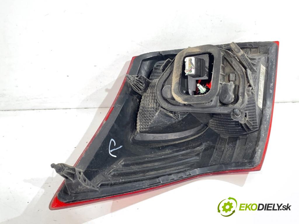 FORD C-MAX II nadwozie wielkoprzestrzenne (MPV) 2011 103 kW 2.0 TDCi 1997 světlo pravý zadní část AM51-13404-AD