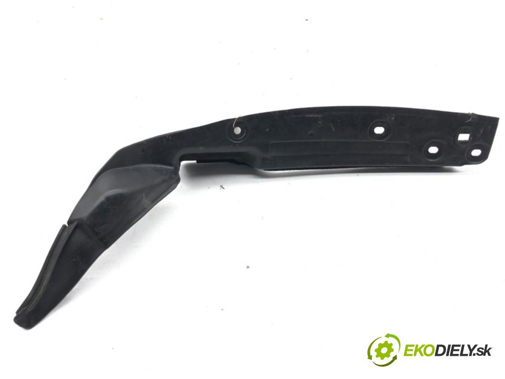 LEXUS IS sedan 2015 180 kW 200t (ASE30) 1998 Lišta blatníka pravá 53827-53040