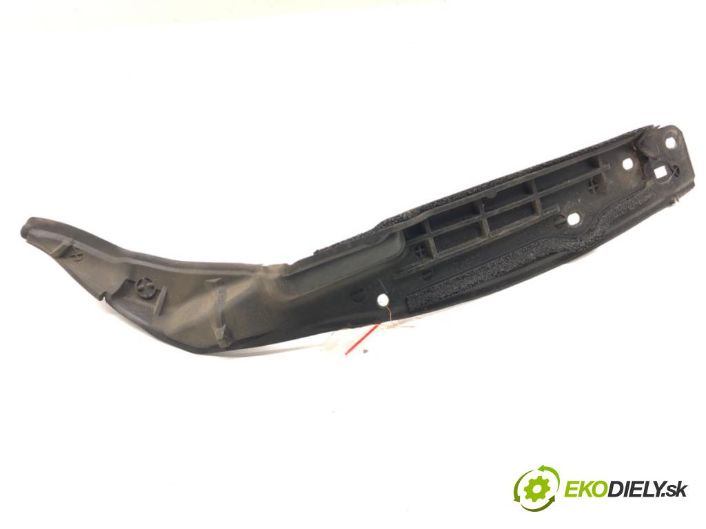 LEXUS IS sedan 2015 180 kW 200t (ASE30) 1998 Lišta blatníka pravá 53827-53040