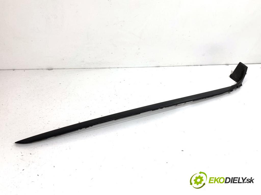 LEXUS IS sedan 2015 180 kW 200t (ASE30) 1998 Lišta okna čelovej pravá 75551-53041