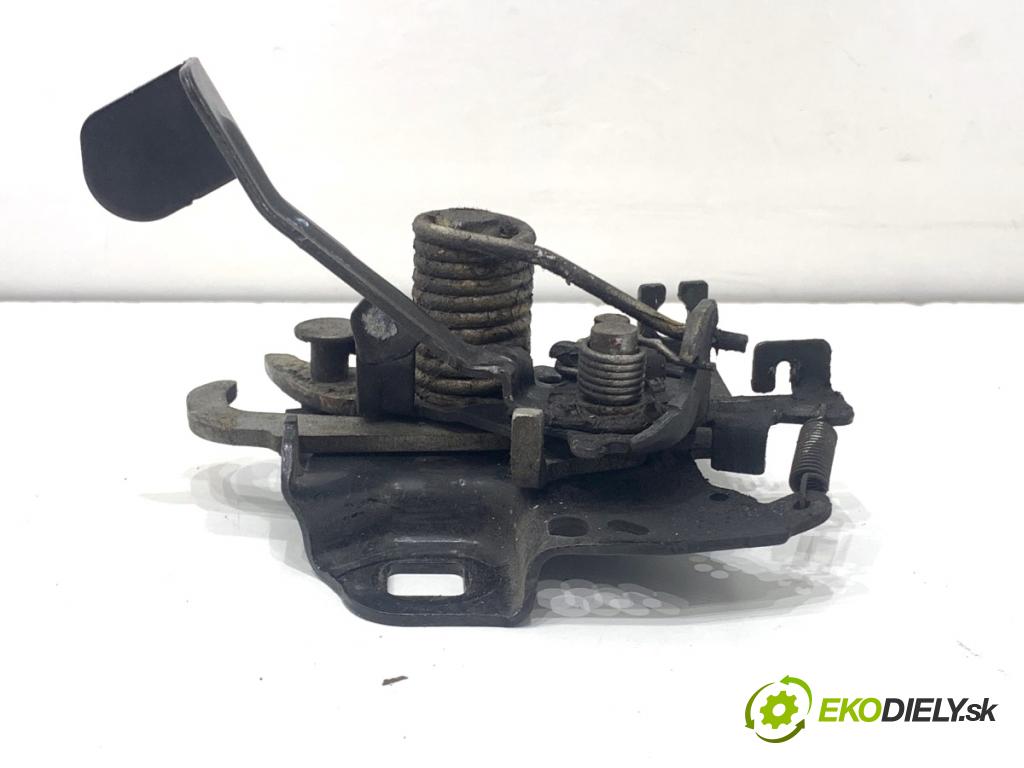 FORD KA+ liftback 2018 63 kW 1.2 1194 zámok kapoty predný