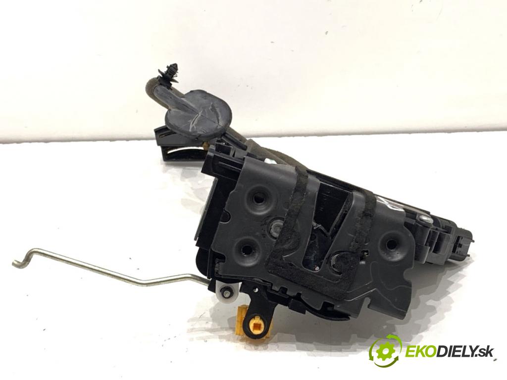 FORD KA+ liftback 2018 63 kW 1.2 1194 zámok Dvere ľavy predný