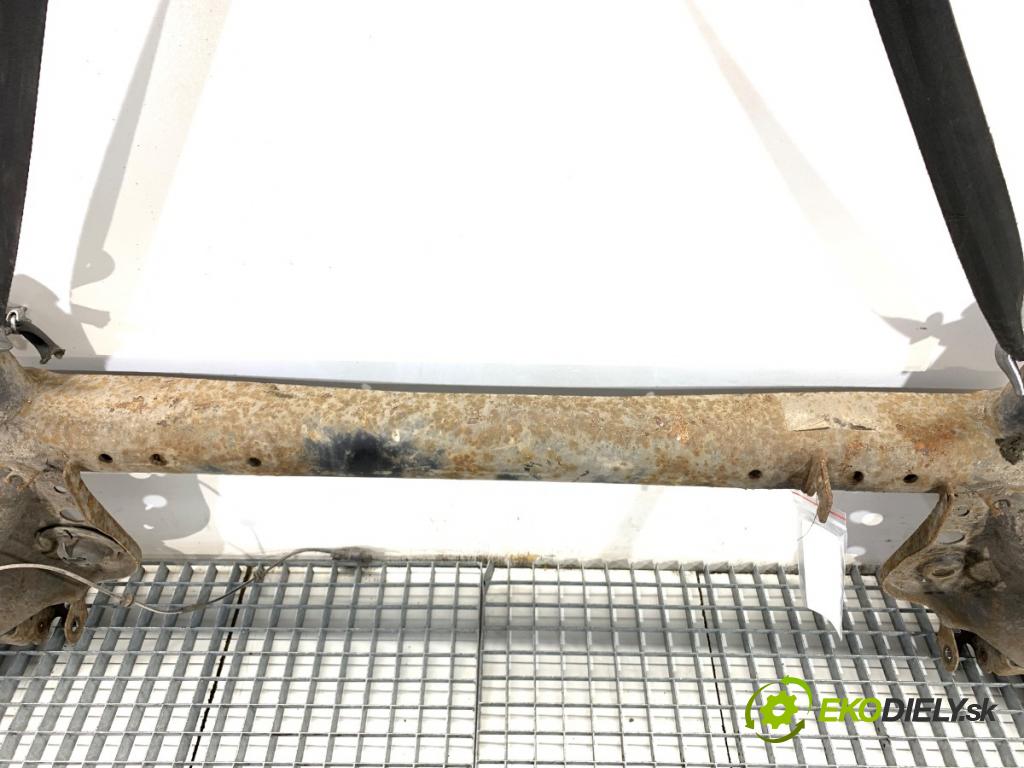 FORD KA+ liftback 2018 63 kW 1.2 1194 Výstuha zad