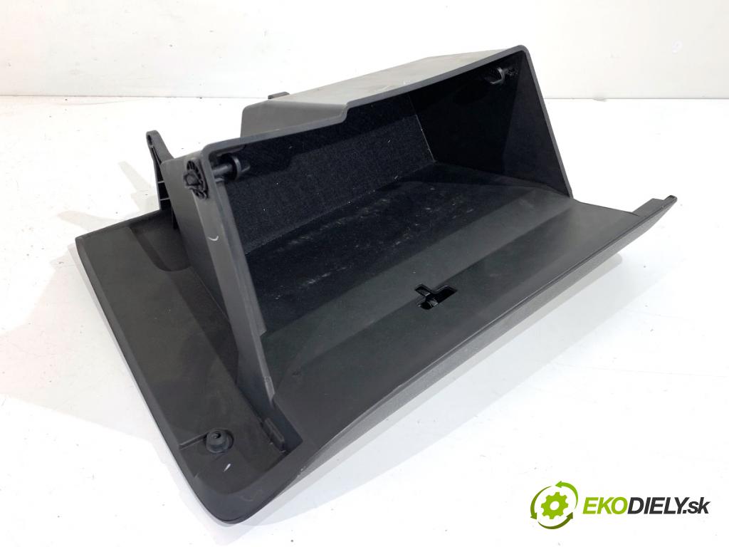 FORD KA+ liftback 2018 63 kW 1.2 1194 Priehradka, kastlík spolujazdca  (Priehradka (kastlík))