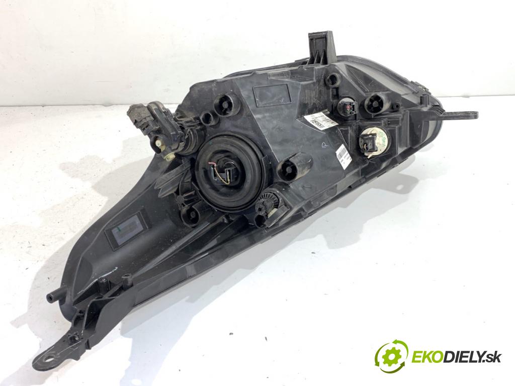 FORD KA+ liftback 2018 63 kW 1.2 1194 Svetlomet pravy predný J7BB-13W029-BJ