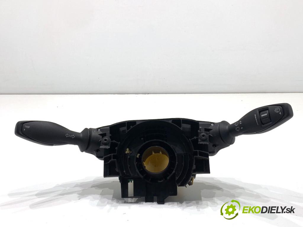 FORD KA+ liftback 2018 63 kW 1.2 1194 přepínač kombinovaný J7BT-13N064-DA (Páčky pod volantem)